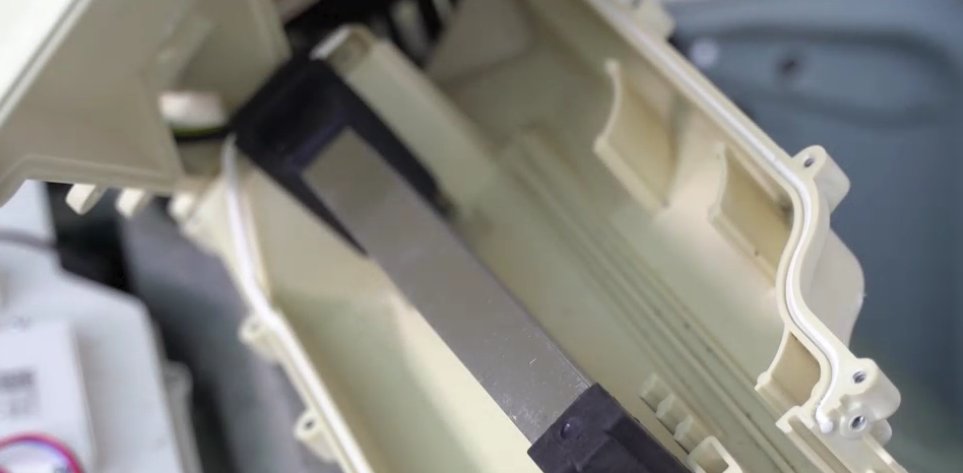 拆机对比！海尔X11洗烘一体机：高效烘干不伤衣(图9)